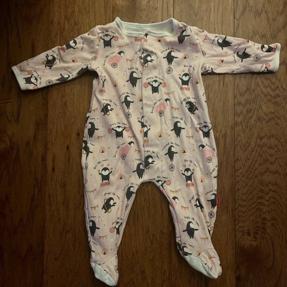 Magnetic Me Sleeper
